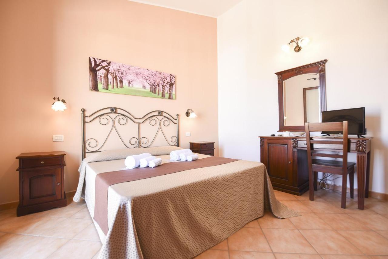 Aurora Castelluzzo Bed & Breakfast Exterior photo