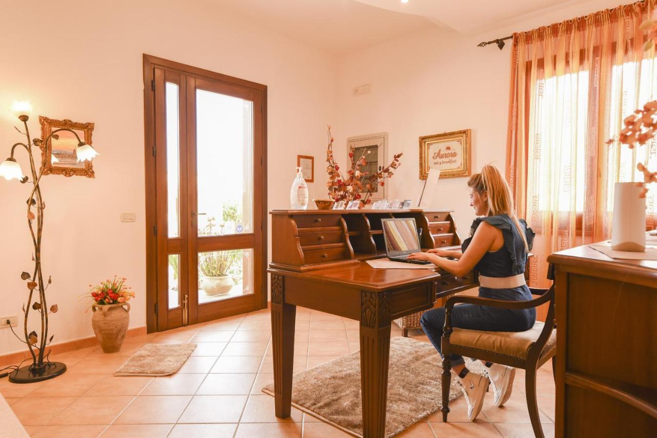 Aurora Castelluzzo Bed & Breakfast Exterior photo